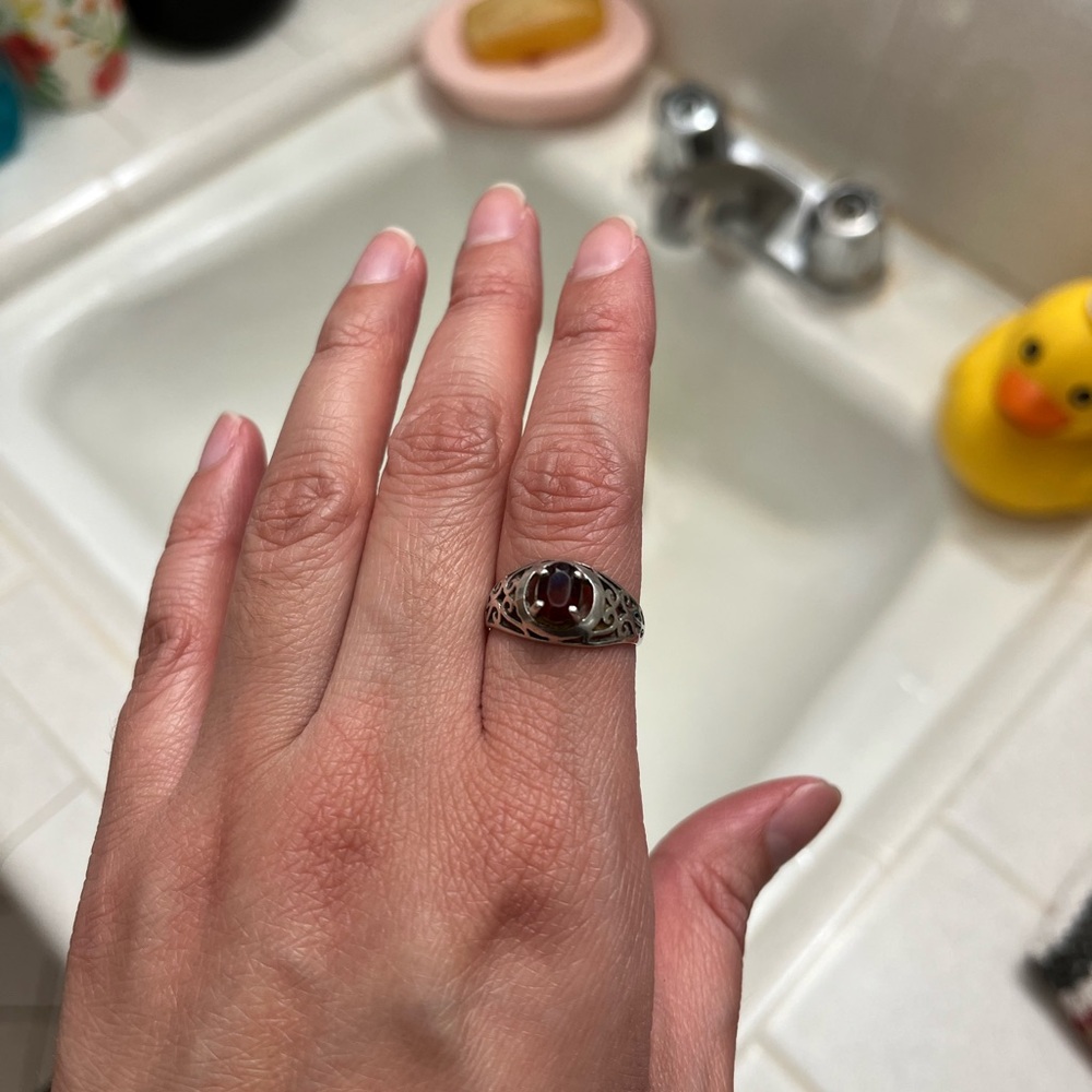 Elegant Silver and Red Women's Ring